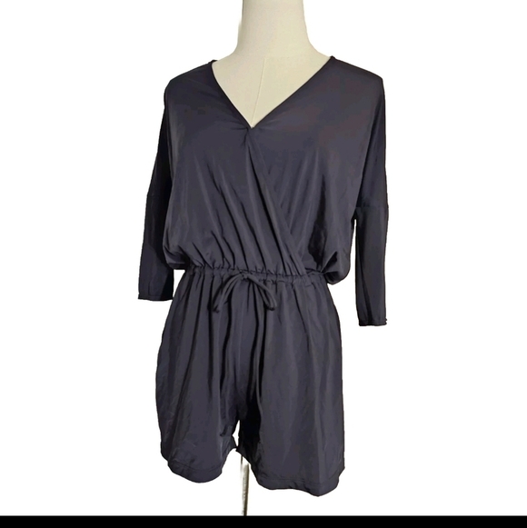 Kardashian Kollection Black Longsleeve Sexy Flowy Summer Medium Romper Jumpsuit - Picture 2 of 14